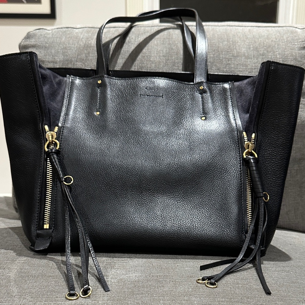 Chloe Milo Large Tote Bag
